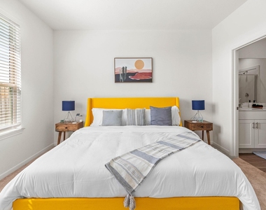 1301 Bright Hill Drive - Photo Thumbnail 16