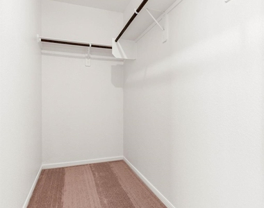 1301 Bright Hill Drive - Photo Thumbnail 18