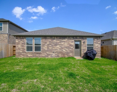 1301 Bright Hill Drive - Photo Thumbnail 32