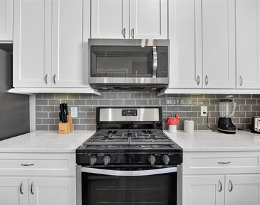 312 Palmer Street - Photo Thumbnail 12