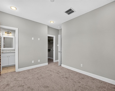 312 Palmer Street - Photo Thumbnail 28