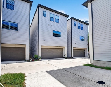 312 Palmer Street - Photo Thumbnail 42