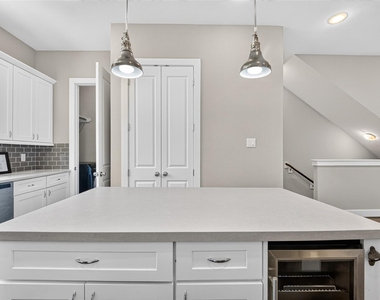 312 Palmer Street - Photo Thumbnail 10