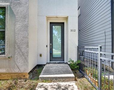312 Palmer Street - Photo Thumbnail 1