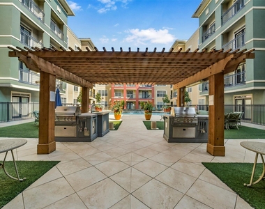 1711 Old Spanish Trail - Photo Thumbnail 25