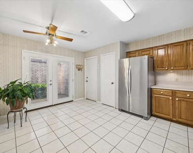 12827 Sandri Lane - Photo Thumbnail 10