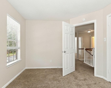 7531 Almond Springs Drive - Photo Thumbnail 11