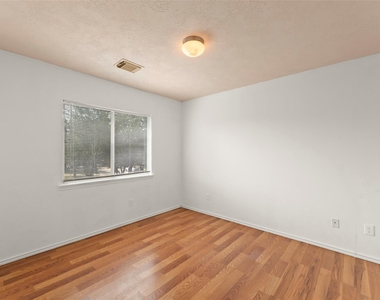 1931 Blossom Breeze Lane - Photo Thumbnail 24