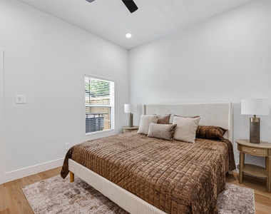 7836 Nashville St Unit B Street - Photo Thumbnail 43