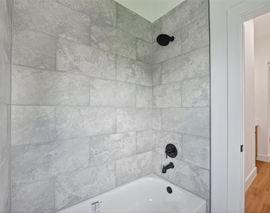 7836 Nashville St Unit B Street - Photo Thumbnail 15