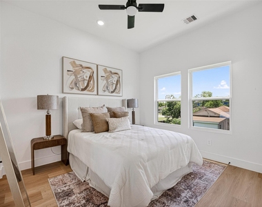 7836 Nashville St Unit B Street - Photo Thumbnail 12