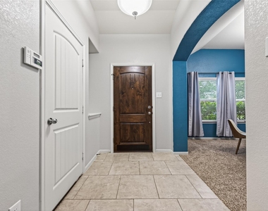 5435 Nero Lake Drive - Photo Thumbnail 4