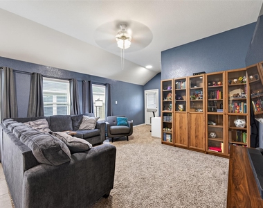 5435 Nero Lake Drive - Photo Thumbnail 15