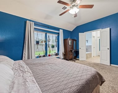 5435 Nero Lake Drive - Photo Thumbnail 21