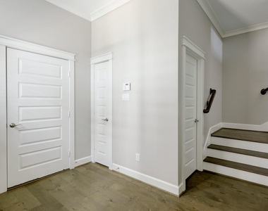 5233 Larkin Street - Photo Thumbnail 1