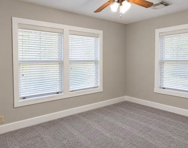 6011 Dubose Street - Photo Thumbnail 6