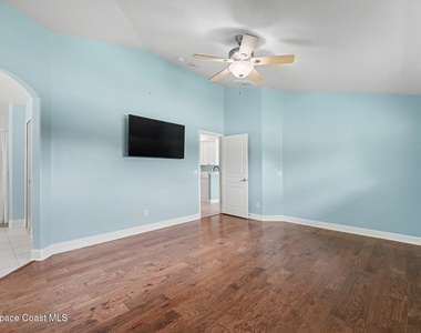 2553 Christopher Drive - Photo Thumbnail 9