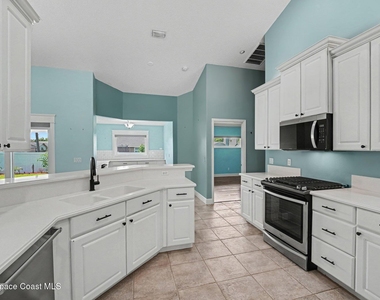 2553 Christopher Drive - Photo Thumbnail 6