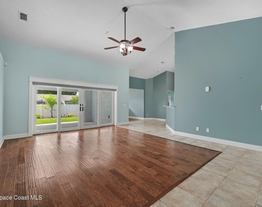 2553 Christopher Drive - Photo Thumbnail 1