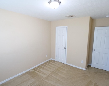 27131 Danbridge Gulch Lane - Photo Thumbnail 34
