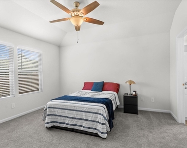 304 Del Monte Drive - Photo Thumbnail 22