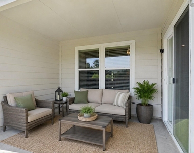 304 Del Monte Drive - Photo Thumbnail 39