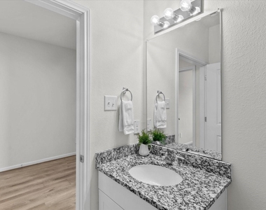 304 Del Monte Drive - Photo Thumbnail 34