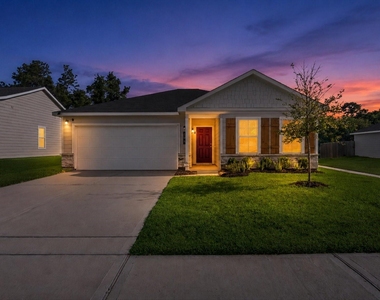 304 Del Monte Drive - Photo Thumbnail 1