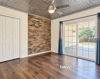1406 North Trail Drive - Photo Thumbnail 9