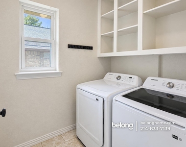 1406 North Trail Drive - Photo Thumbnail 11