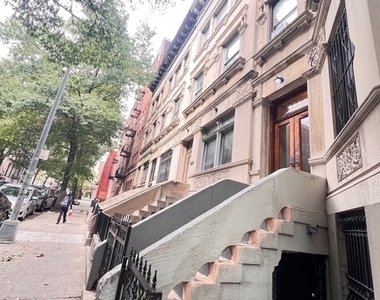 453 West 148 Street - Photo Thumbnail 18