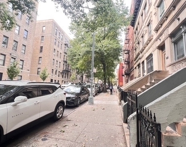 453 West 148 Street - Photo Thumbnail 19