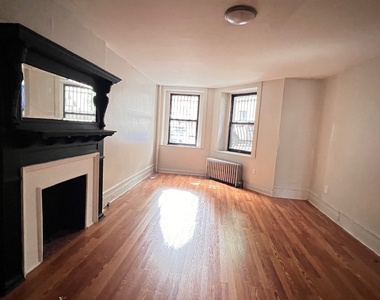 453 West 148 Street - Photo Thumbnail 5