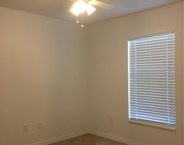 1425 5th Avenue - Photo Thumbnail 8