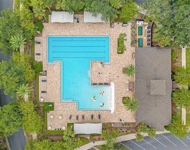 903 Victoria Hills Drive S - Photo Thumbnail 26