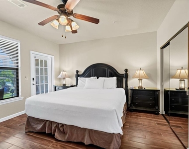 912 Charo Parkway - Photo Thumbnail 16