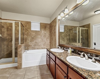 912 Charo Parkway - Photo Thumbnail 18