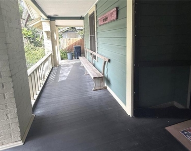 1016 E Powhatan Avenue - Photo Thumbnail 2