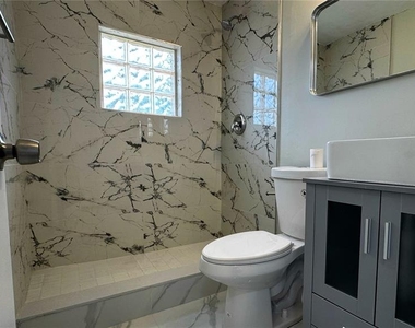 130 Virginia Court - Photo Thumbnail 32