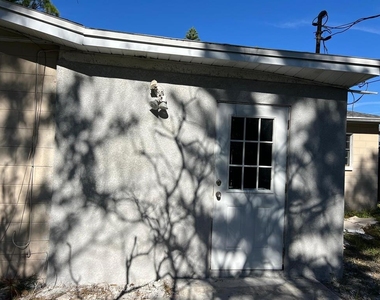 300 83rd Avenue Ne - Photo Thumbnail 7