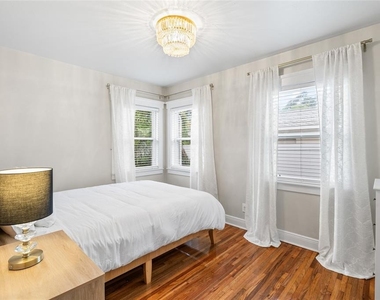 4202 W Palmira Avenue - Photo Thumbnail 25