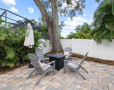 4202 W Palmira Avenue - Photo Thumbnail 30