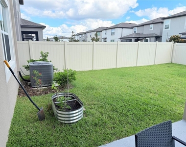 2958 Misty Marble Drive - Photo Thumbnail 10