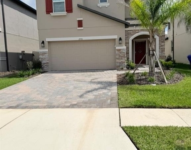 2958 Misty Marble Drive - Photo Thumbnail 2