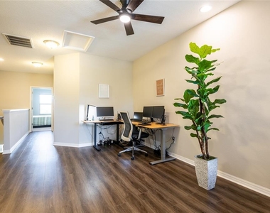 11648 Crowned Sparrow Lane - Photo Thumbnail 24