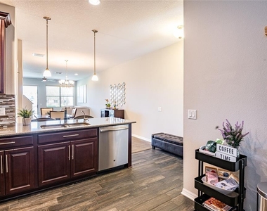 11648 Crowned Sparrow Lane - Photo Thumbnail 13