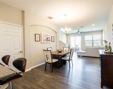 11648 Crowned Sparrow Lane - Photo Thumbnail 5