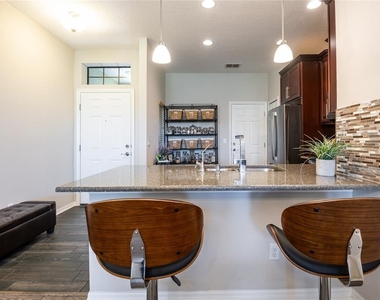 11648 Crowned Sparrow Lane - Photo Thumbnail 14