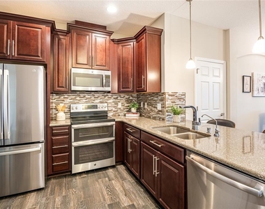 11648 Crowned Sparrow Lane - Photo Thumbnail 11