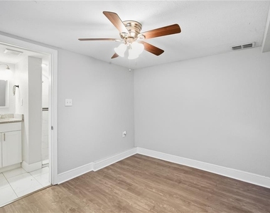 115 W Allison Court - Photo Thumbnail 8